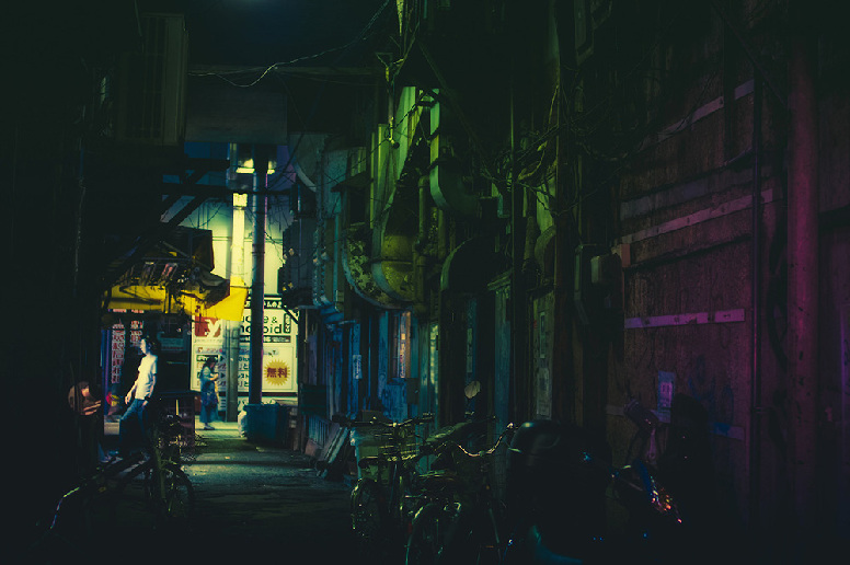 日本街头：世本多彩，我本无形