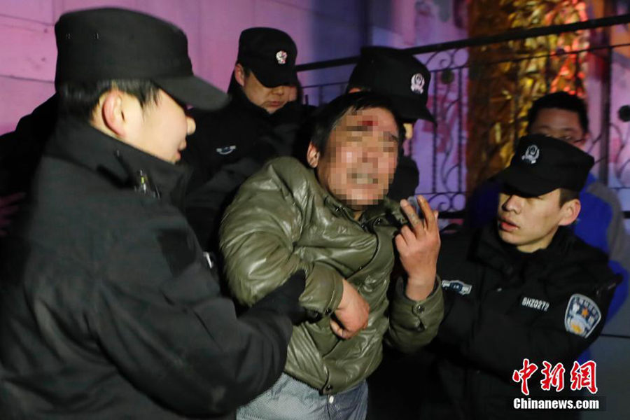 寒潮来袭 上海加大力度救助流浪、乞讨等人员