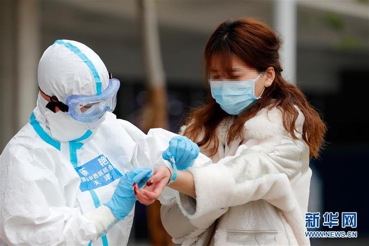治病，也治心！——武汉市首个中医方舱医院首批患者治愈出院
