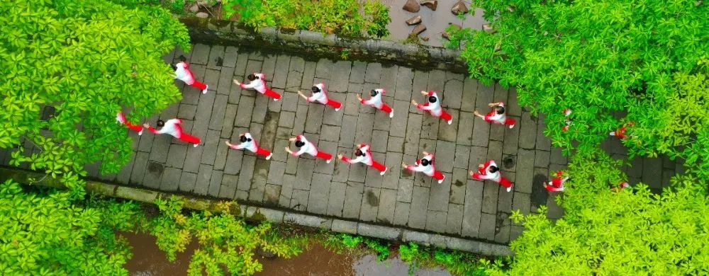 图集｜川渝摄影名家、记者走进綦江作品选登