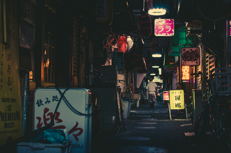 日本街头：世本多彩，我本无形
