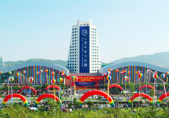 与城市共成长，一位威海摄影人的光影城记
